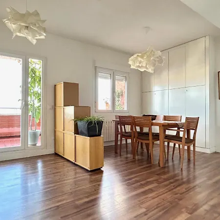 Apartament Hispalis Atico Bermejales